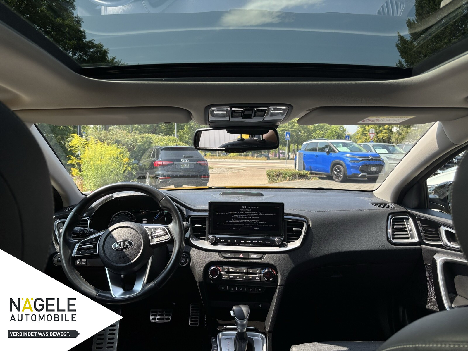 Xceed 1.6 Plug-in Hybrid Platinum|NAVI+PANORAMA