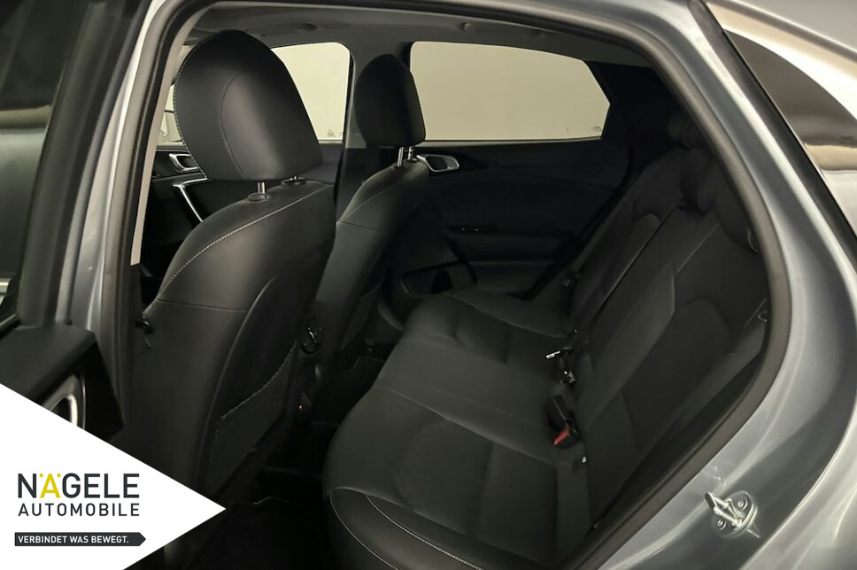 Xceed 1.6T-GDI Platinum|ACC+NAVI+AHK+SITZBELÜFT.