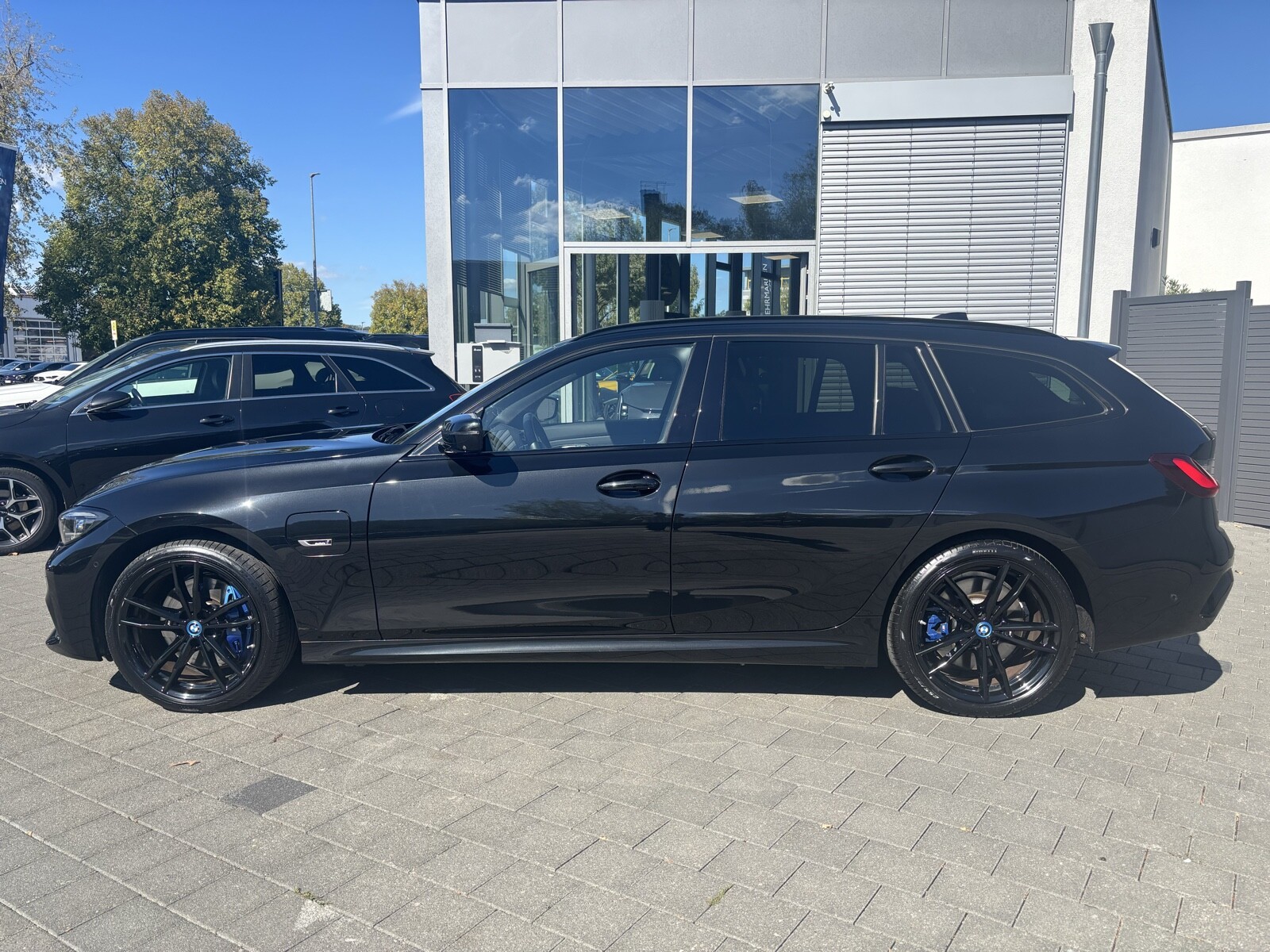 330e xDrive M Sport|ACC+HUD+MEMORY+LASER+AHK