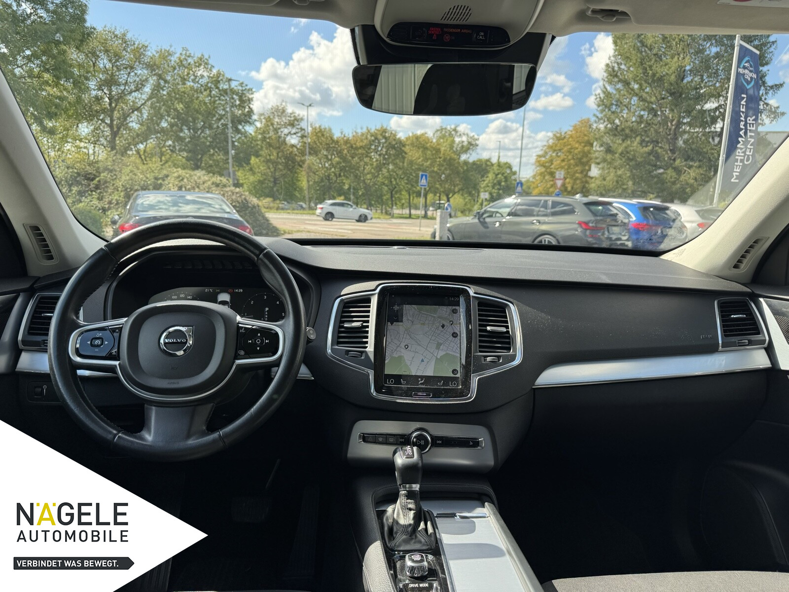 XC 90 D5 AWD Momentum+ACC+H&K+Front.Hzg+AWD