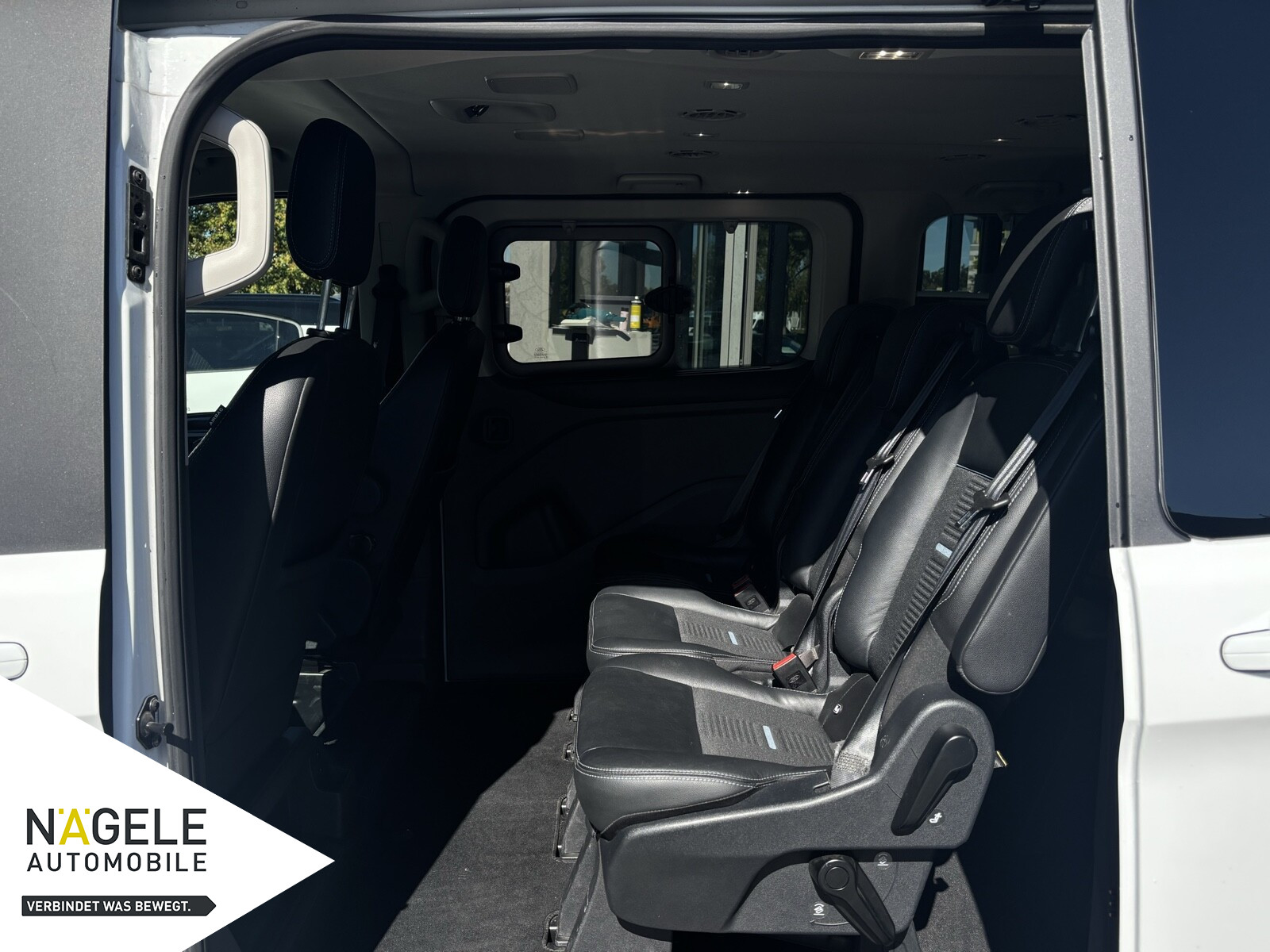 Tourneo Custom 2.0 TDCi 320 L1 Active+Navi+ACC