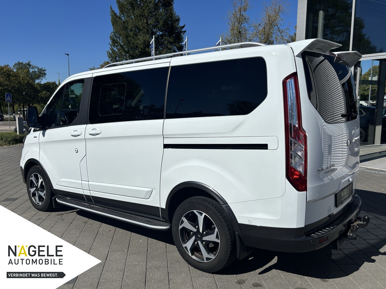 Tourneo Custom 2.0 TDCi 320 L1 Active+Navi+ACC