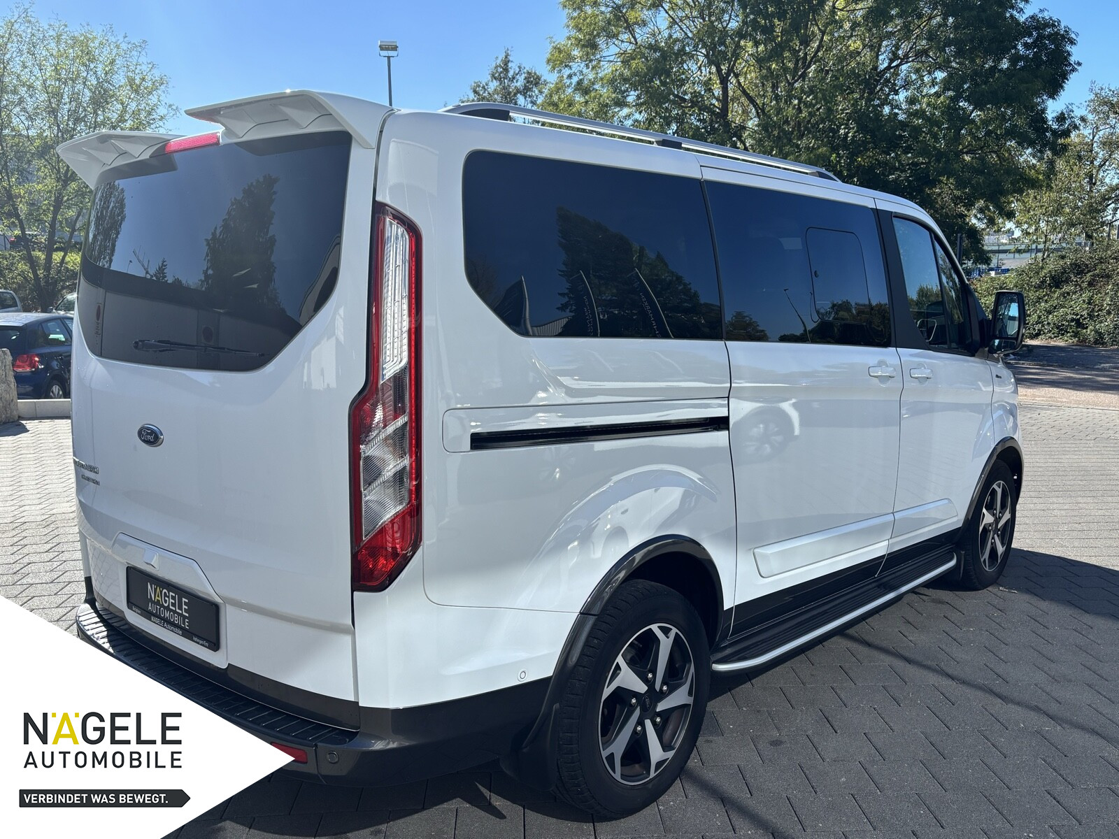 Tourneo Custom 2.0 TDCi 320 L1 Active+Navi+ACC