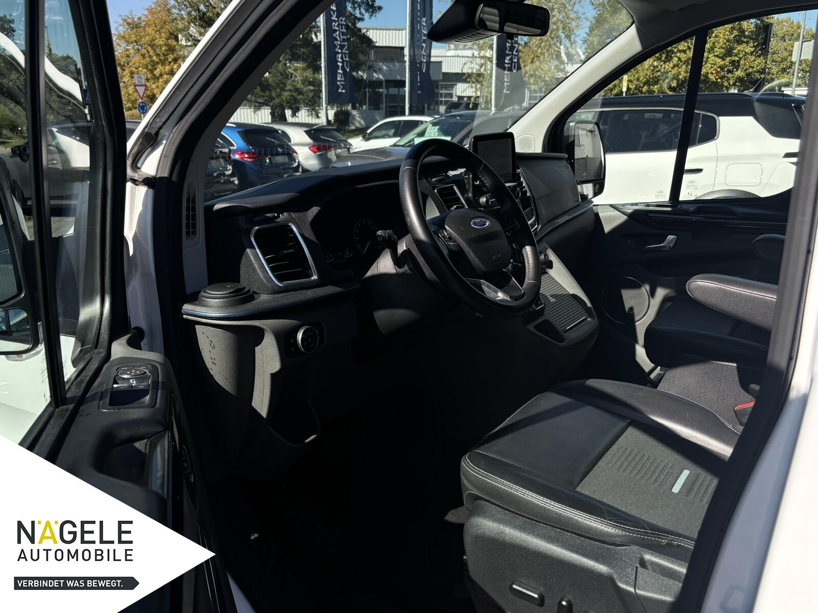 Tourneo Custom 2.0 TDCi 320 L1 Active+Navi+ACC