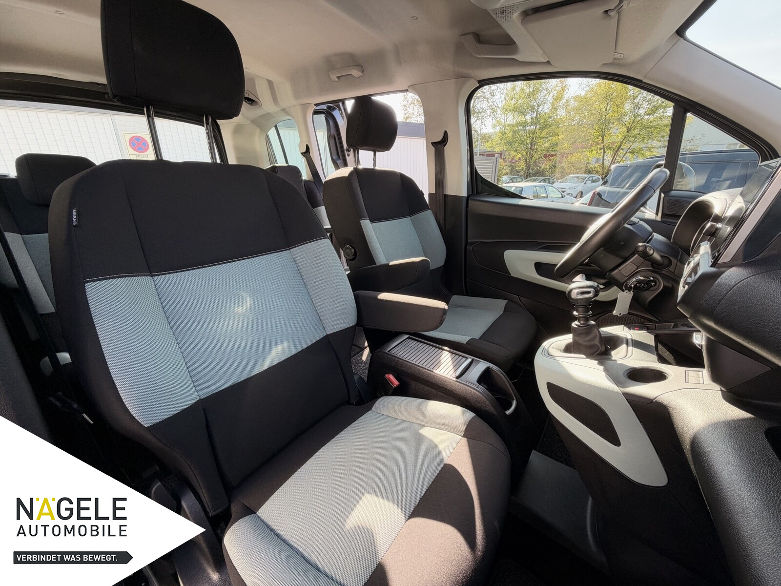 Berlingo 1.2 PT110 Feel M|NAVI+PDC+SHZ+BLUETOOTH