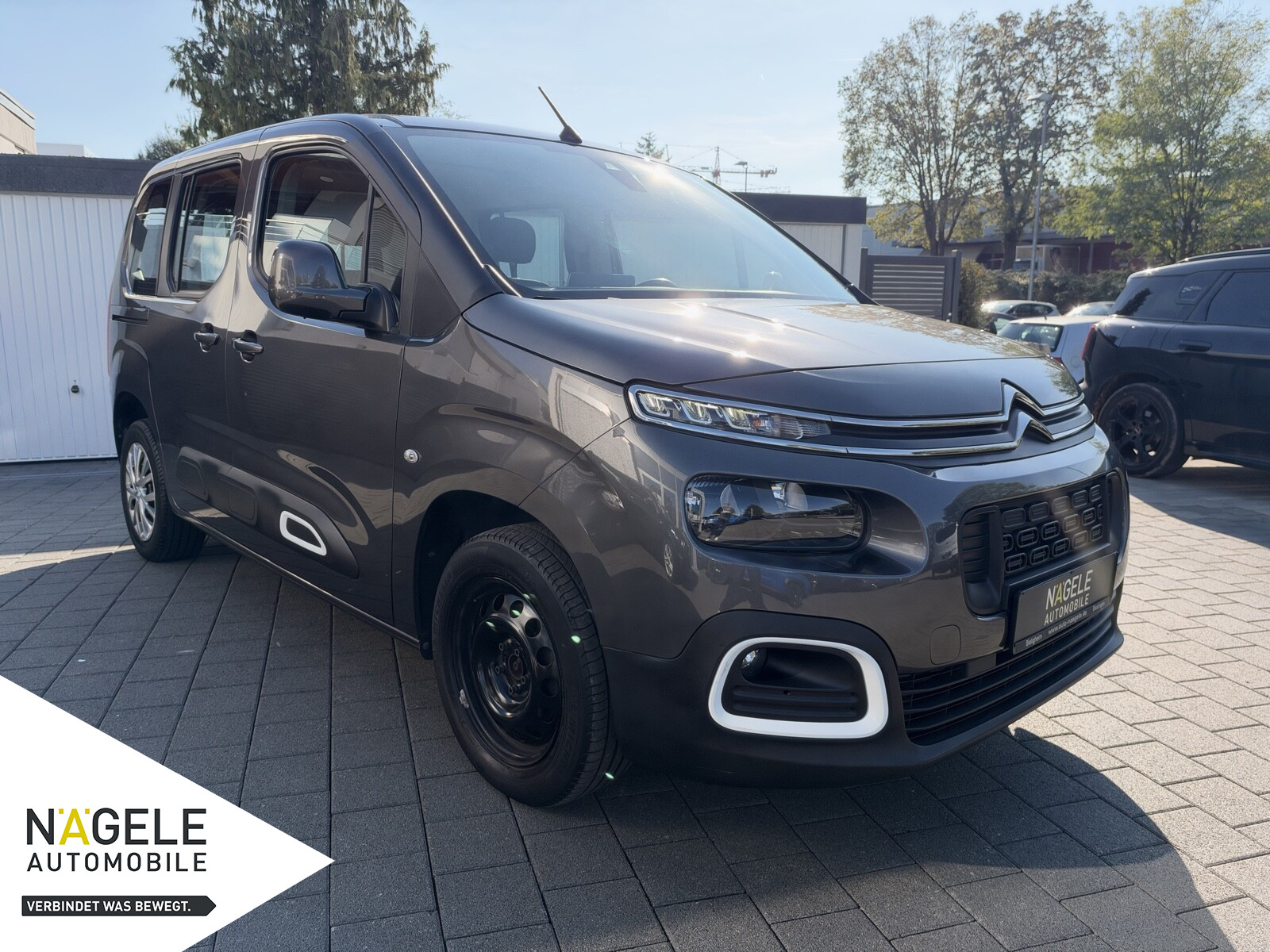 Berlingo 1.2 PT110 Feel M|NAVI+PDC+SHZ+BLUETOOTH