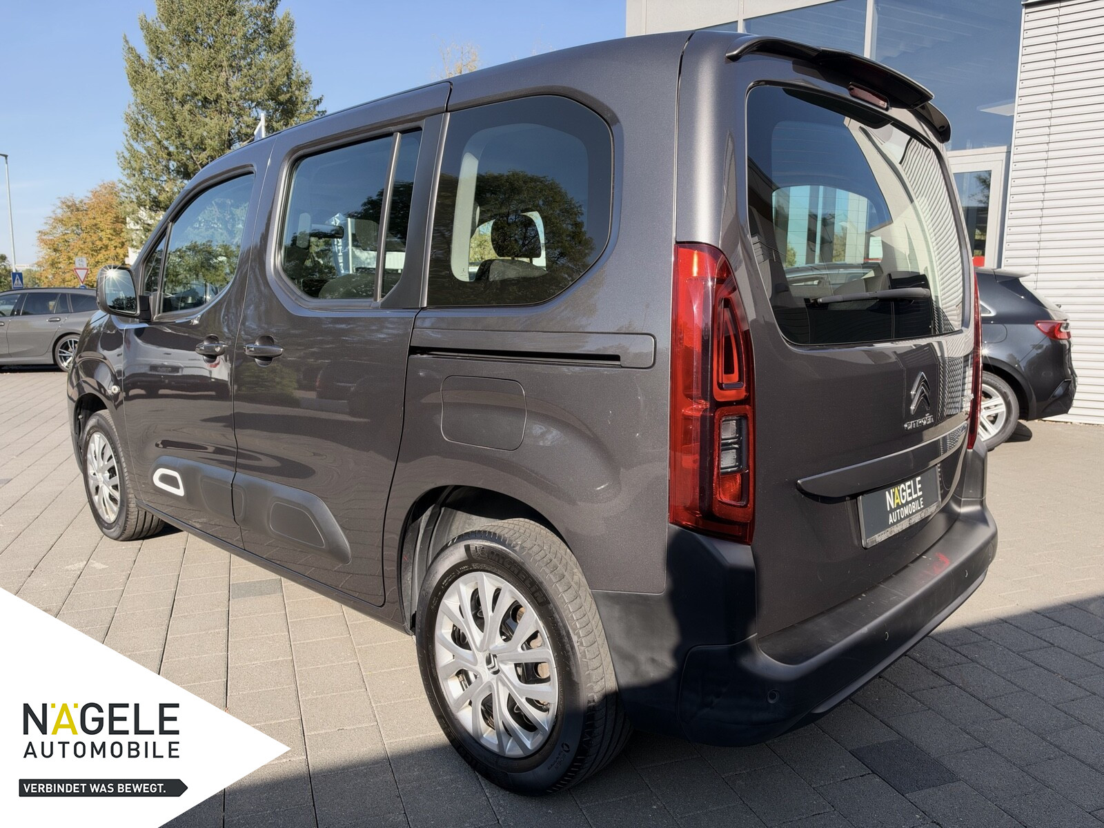 Berlingo 1.2 PT110 Feel M|NAVI+PDC+SHZ+BLUETOOTH
