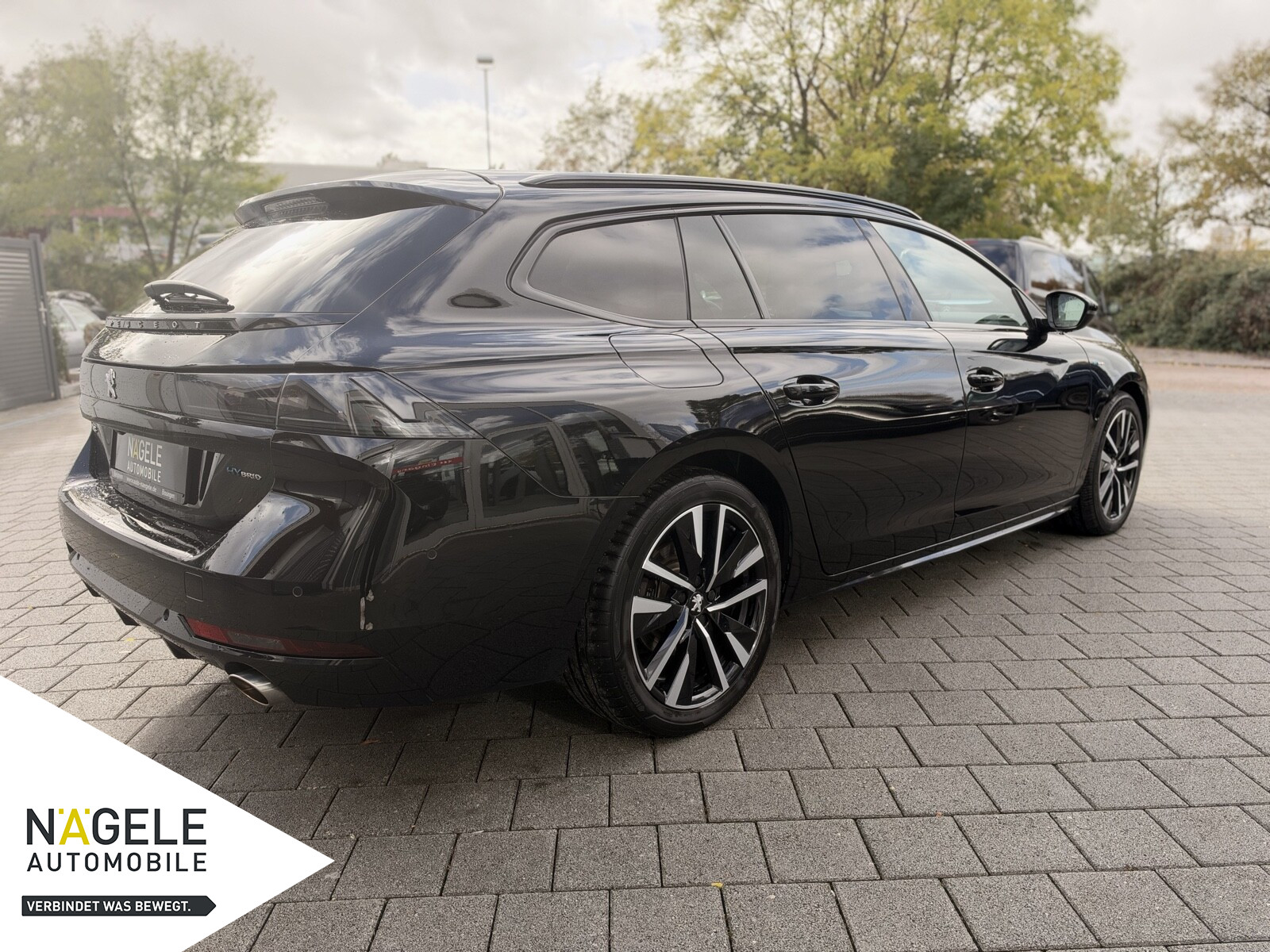 508 Hybrid 225 PHEV SW GT Pack|Navi|+Massage SHD