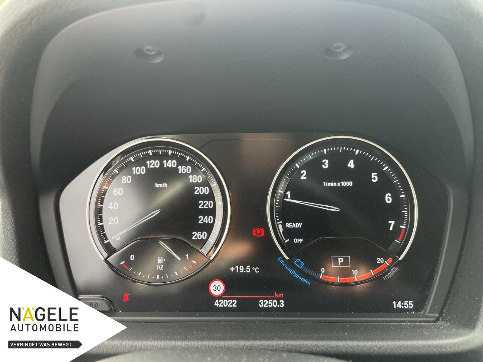 X2 xDrive20i Automatik+AHK+NAVI+LED+PDC+SHZ Navi
