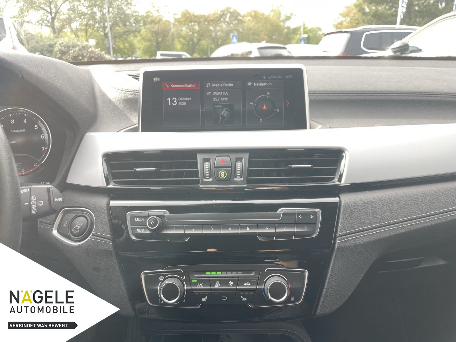 X2 xDrive20i Automatik+AHK+NAVI+LED+PDC+SHZ Navi