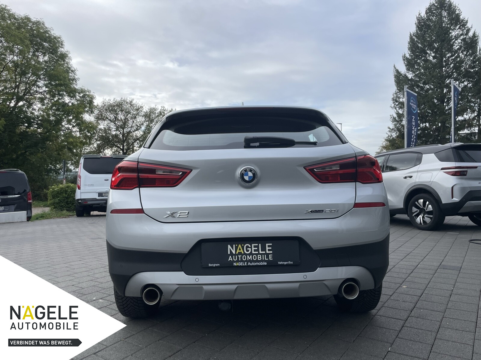 X2 xDrive20i Automatik+AHK+NAVI+LED+PDC+SHZ Navi