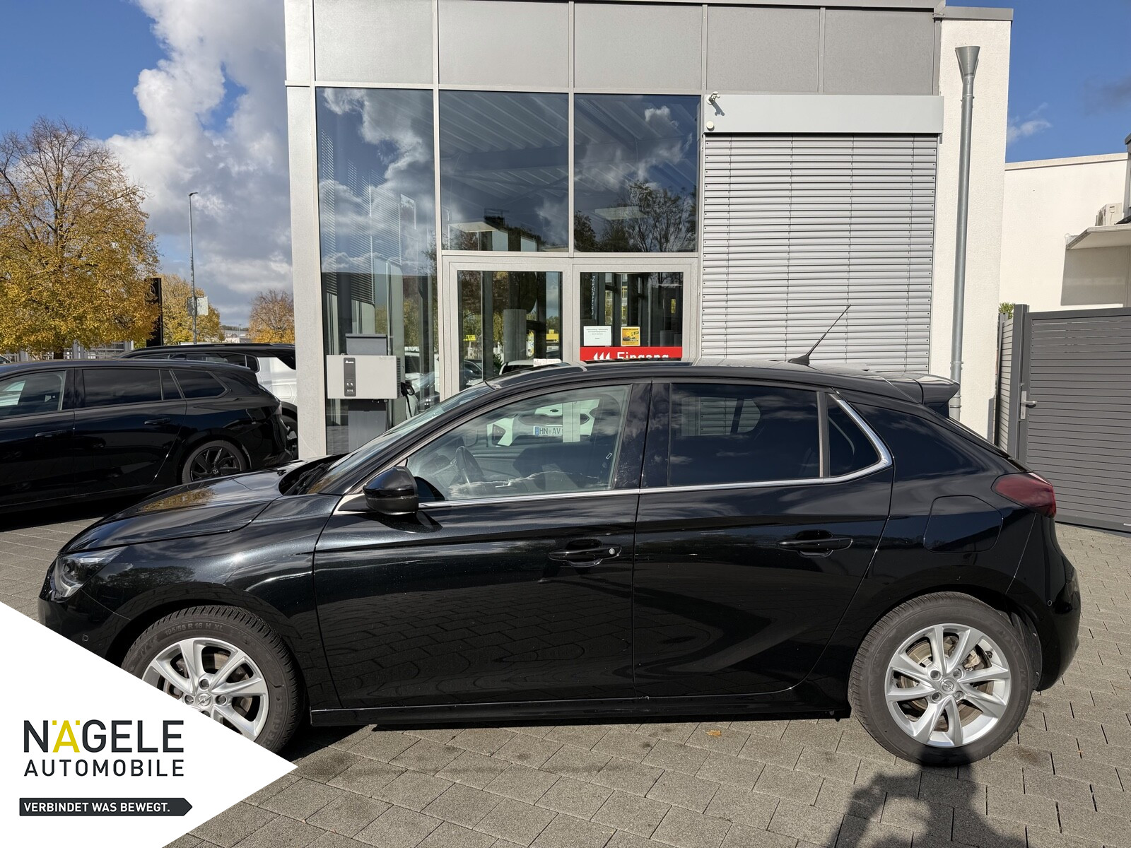 Corsa F Elegance Automat.+Kamera+Sitzhz+CarPlay