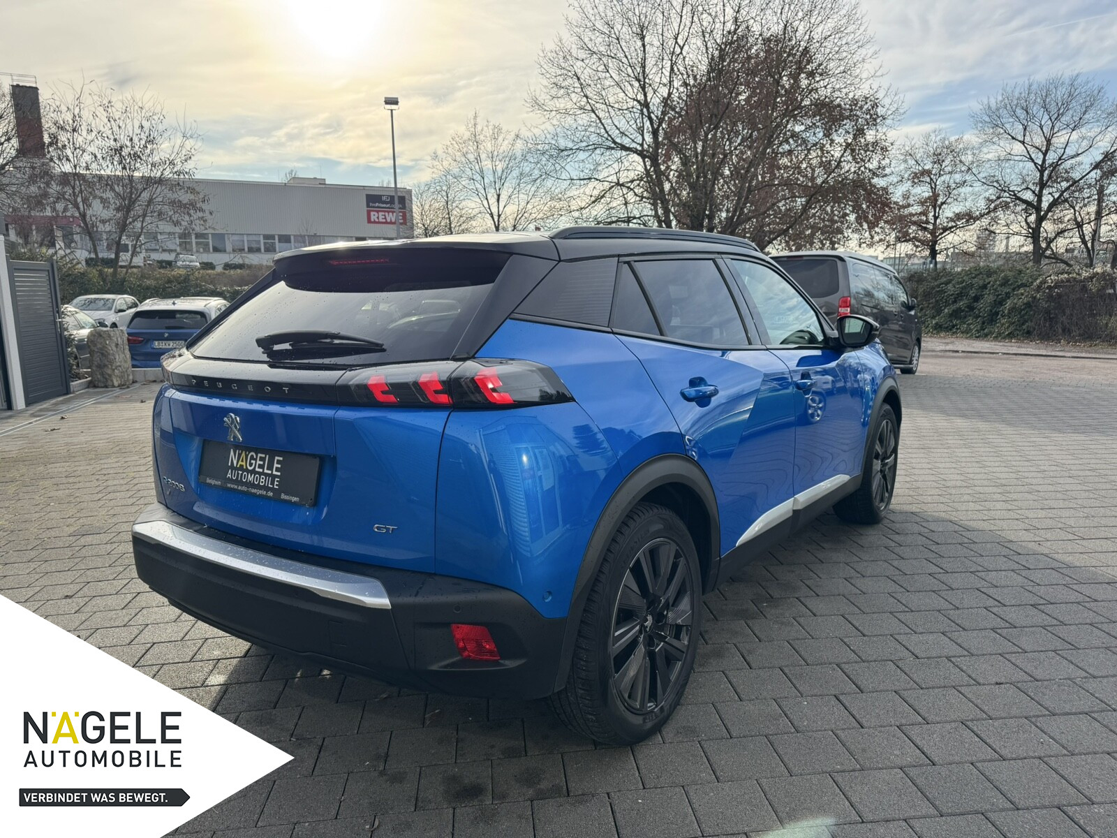 e2008 GT Pack+Navi+Pano+Sitzheizung+Kamera