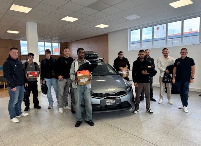  Neue Auszubildende starten ihre Karriere bei NÄGELE Automobile!